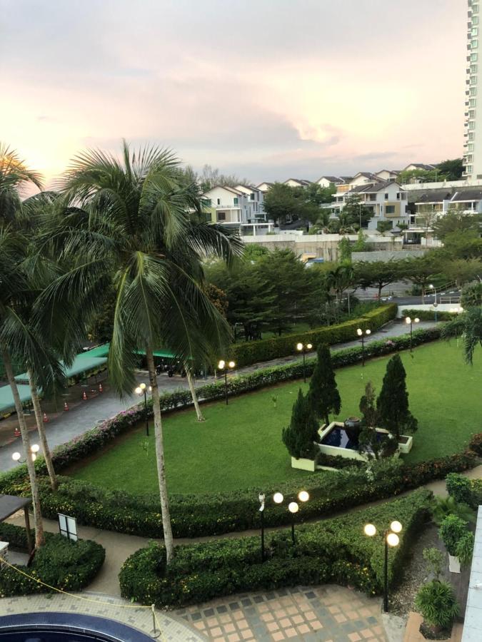 Beach Resort 7 Home Stay Sri Sayang Apartment Batu Ferringhi 3Bedroom 외부 사진