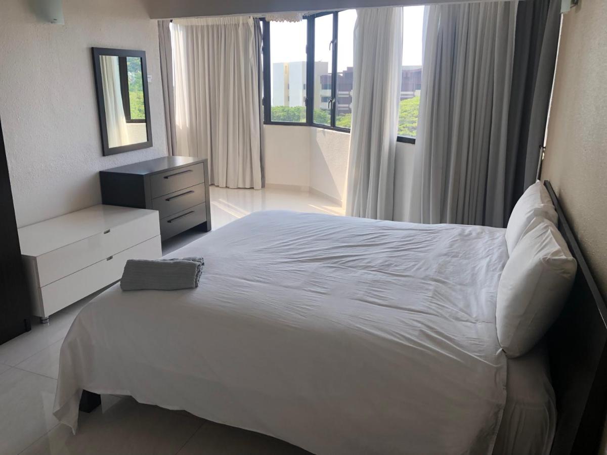 Beach Resort 7 Home Stay Sri Sayang Apartment Batu Ferringhi 3Bedroom 외부 사진