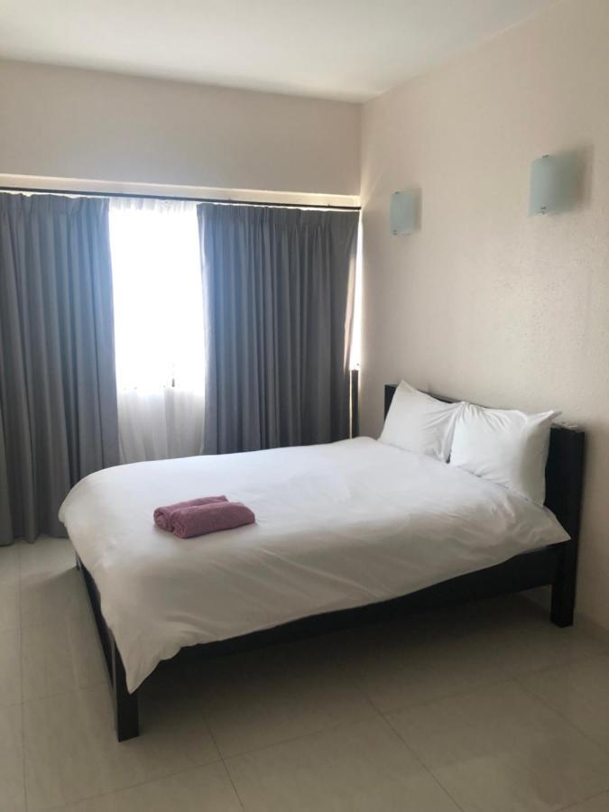 Beach Resort 7 Home Stay Sri Sayang Apartment Batu Ferringhi 3Bedroom 외부 사진