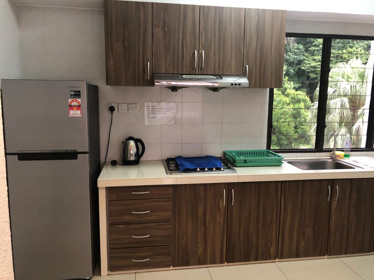 Beach Resort 7 Home Stay Sri Sayang Apartment Batu Ferringhi 3Bedroom 외부 사진