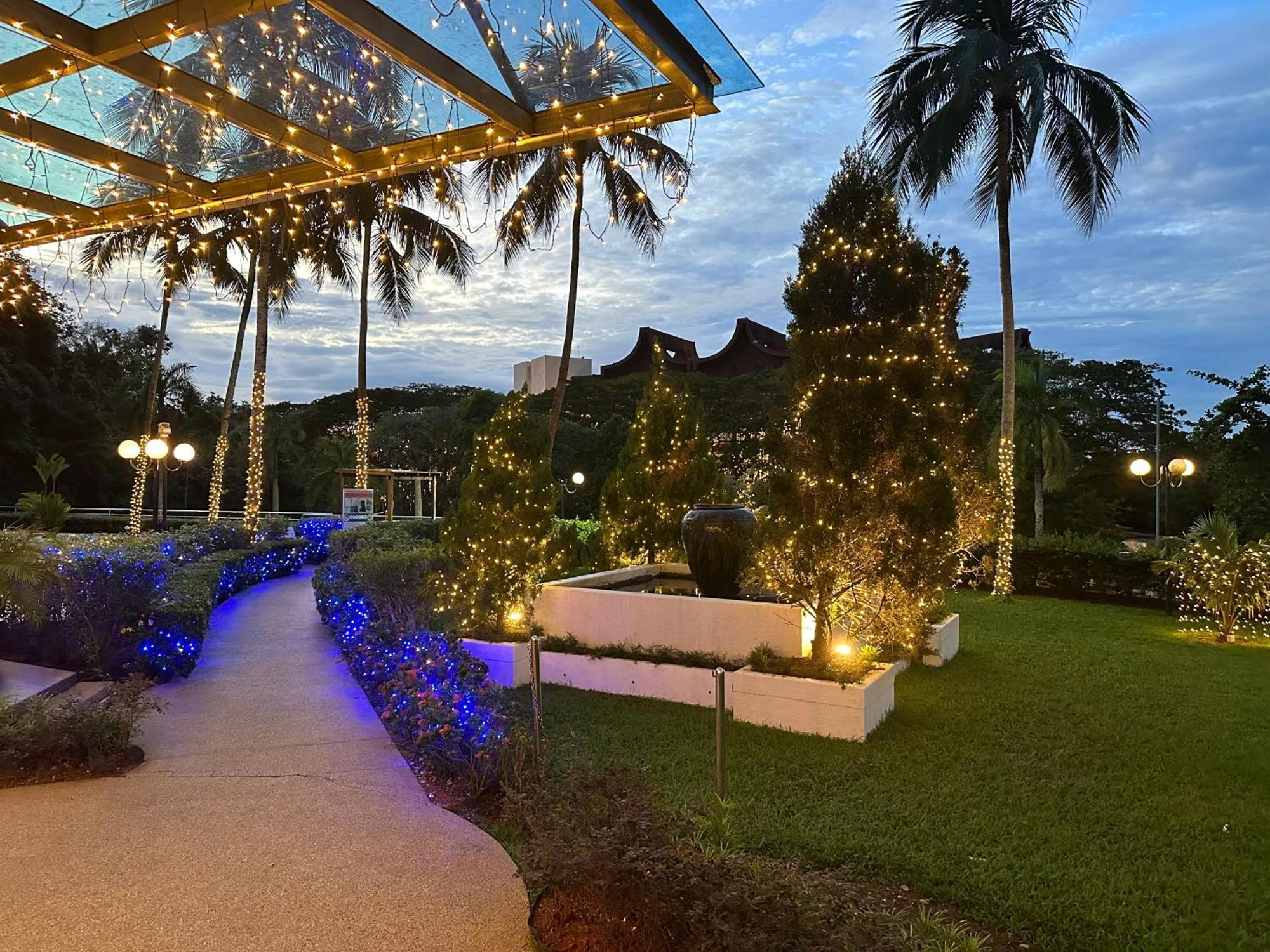 Beach Resort 7 Home Stay Sri Sayang Apartment Batu Ferringhi 3Bedroom 외부 사진